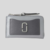 MARC JACOBS The Utility Snapshot Top Zip Multi Wallet Wolf Grey Multi 2F3SMP063S07